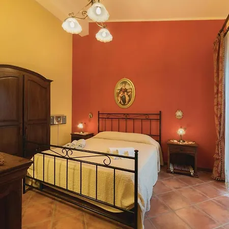 2 Bedroom Amazing In Cornino Tp *